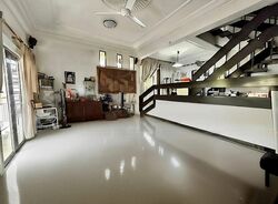 Golden Hill Estate (D19), Terrace #460081591